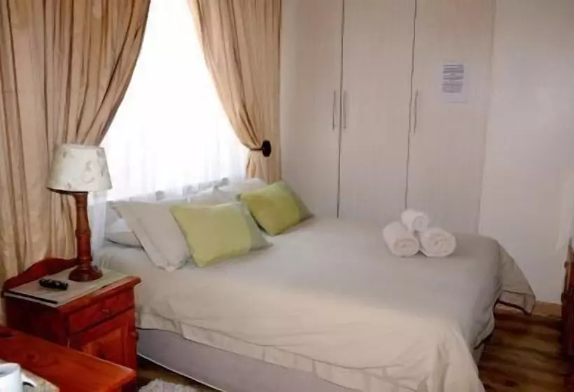 Aamiaismajoitus (B&B) D Vine Guest House