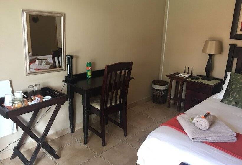 مبيت وإفطار D Vine Guest House