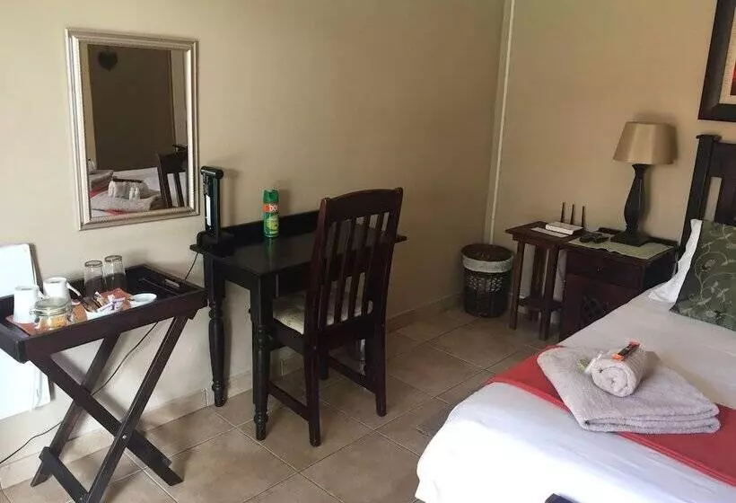 Aamiaismajoitus (B&B) D Vine Guest House