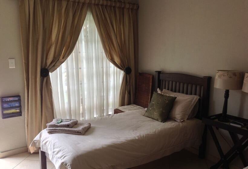 مبيت وإفطار D Vine Guest House