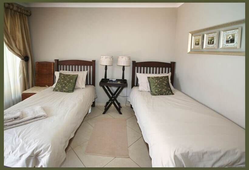 مبيت وإفطار D Vine Guest House
