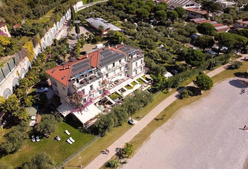 هتل Baia Azzurra Lake Front