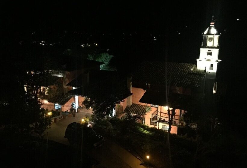 هتل Monasterio San Agustín