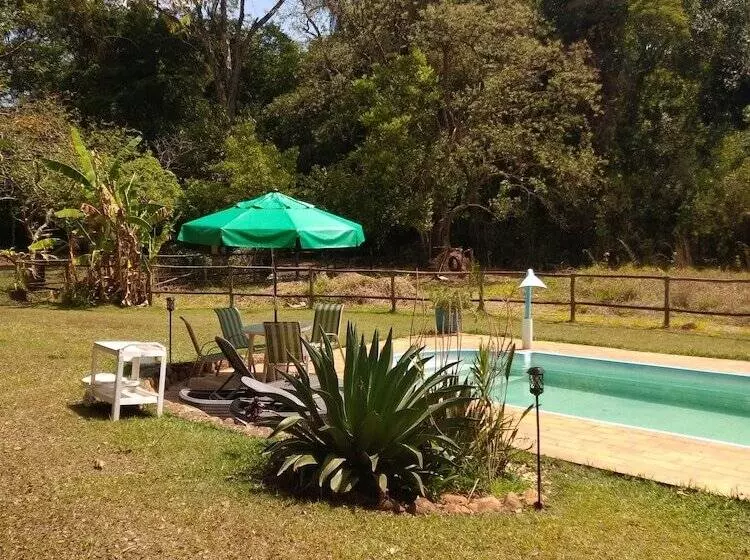 Hotelli Pousada Passaredo