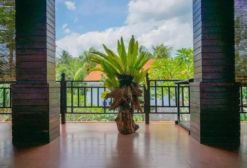 Hotelli The Galuh Pekutatan