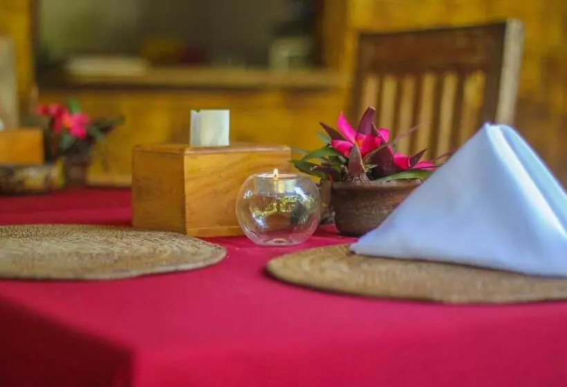 Hotelli The Galuh Pekutatan