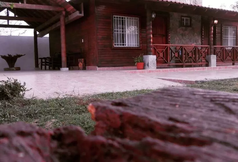 ペンション Los Fundadores Estancia Ecológica