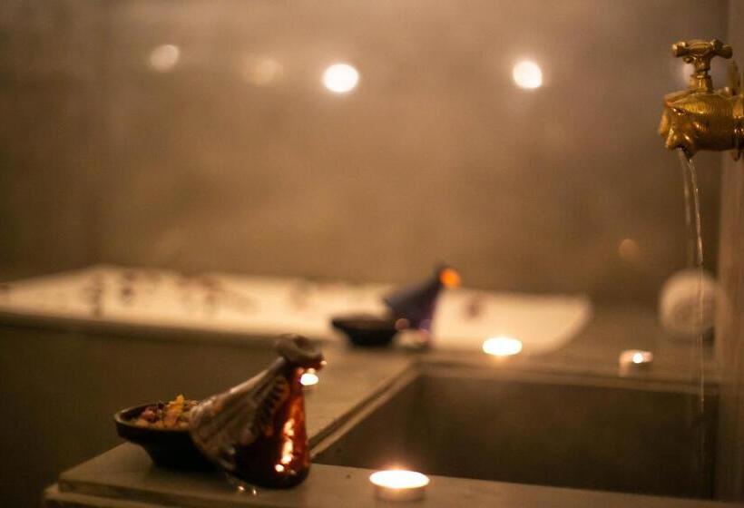 Riad Al Makan Fes & Spa