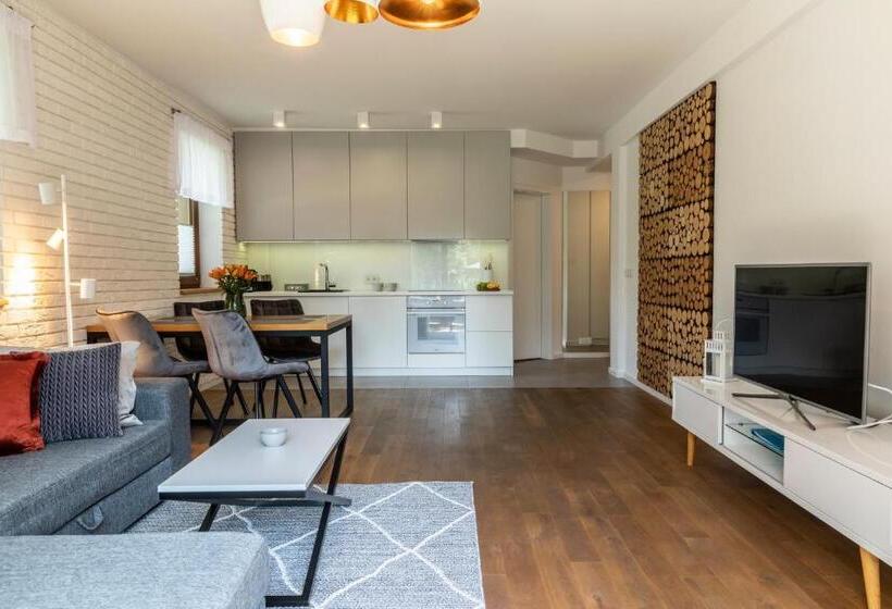 Szymoszkowa Residence