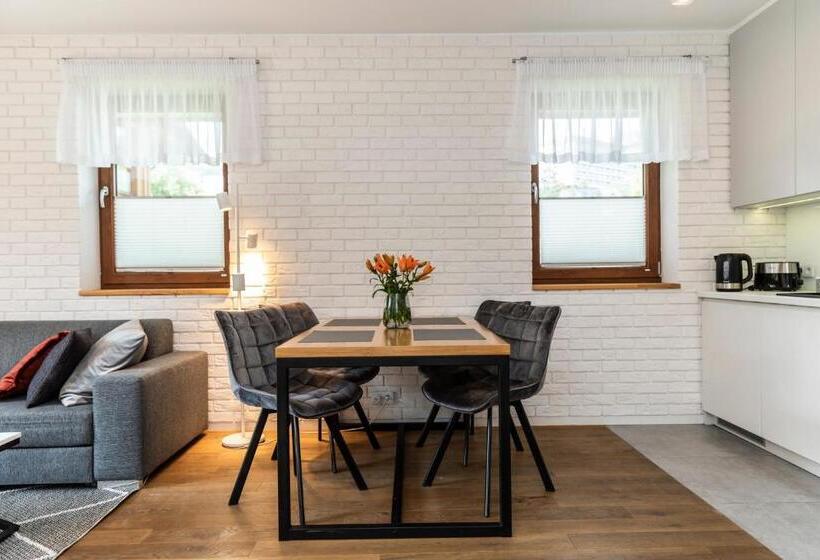 Szymoszkowa Residence