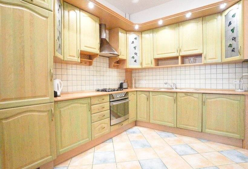 Aaa Stay Market Square Old Town