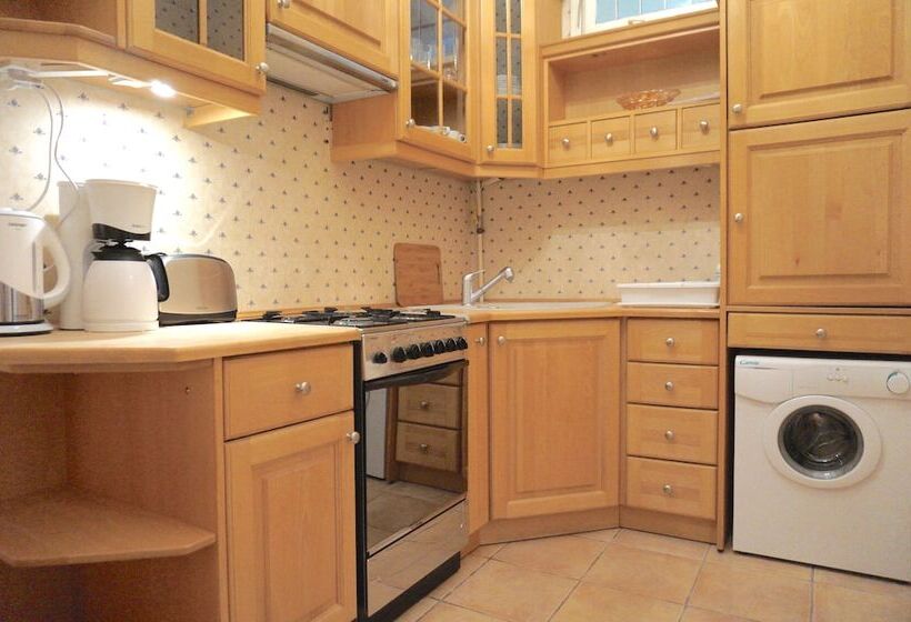 Aaa Stay Market Square Old Town