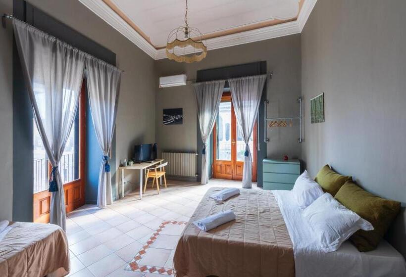 مبيت وإفطار Terrazza Santa Chiara