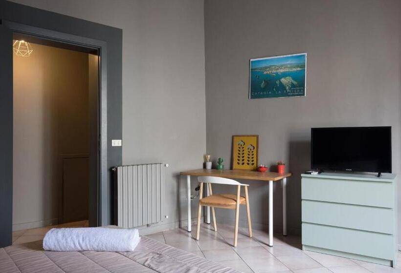 مبيت وإفطار Terrazza Santa Chiara