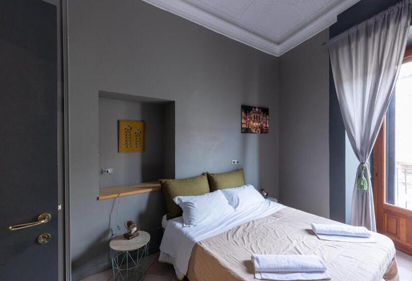 مبيت وإفطار Terrazza Santa Chiara