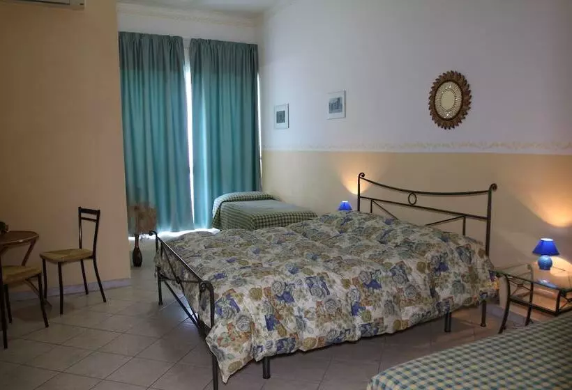 Aamiaismajoitus (B&B) Villa Delle Vacanze