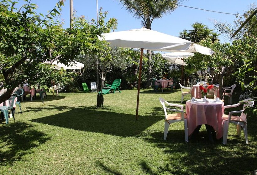 مبيت وإفطار Villa Delle Vacanze