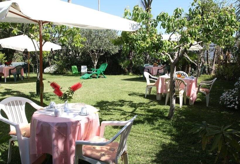 مبيت وإفطار Villa Delle Vacanze