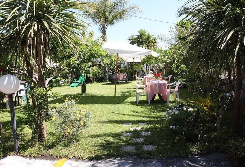 مبيت وإفطار Villa Delle Vacanze