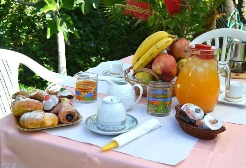 مبيت وإفطار Villa Delle Vacanze