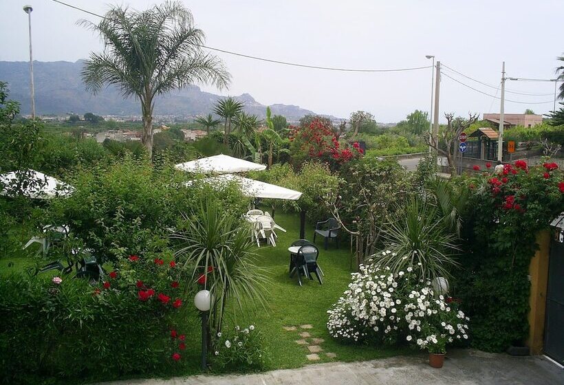 مبيت وإفطار Villa Delle Vacanze