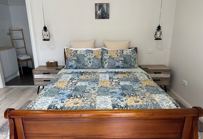 Blueberry Hills On Comleroy Farmstay   Self Contained Cottages