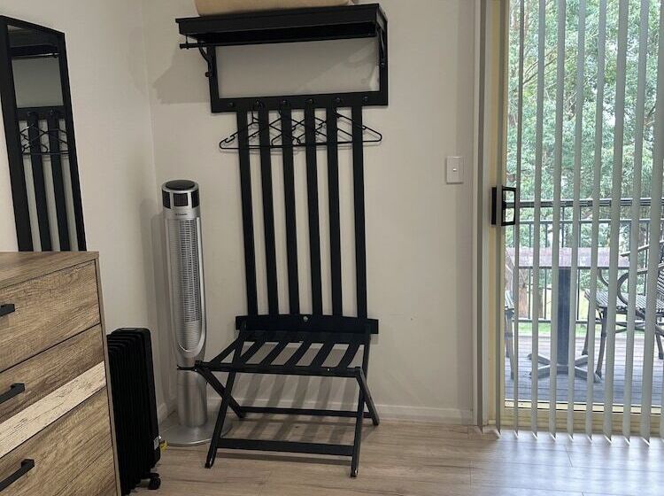 Blueberry Hills On Comleroy Farmstay   Self Contained Cottages