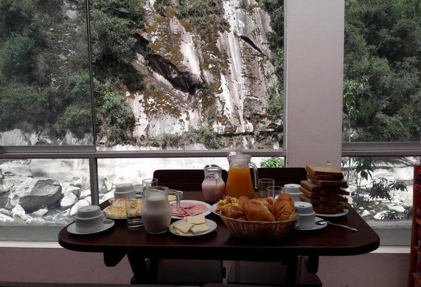 Casa Machu Picchu Hostel