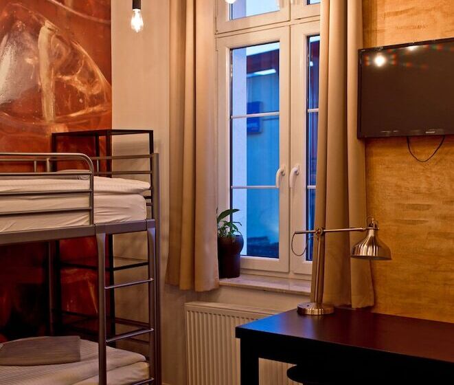 Elewator Gdańsk Hostel