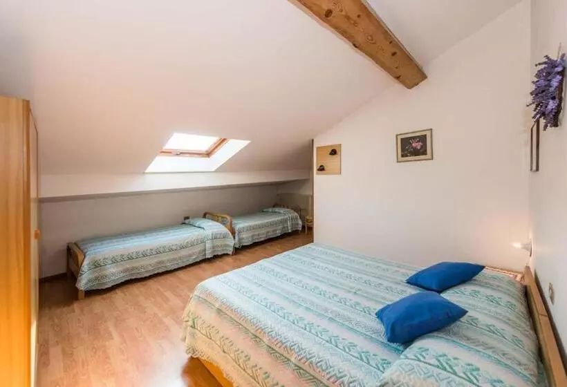 Hotelli Albergo Antica Rosa