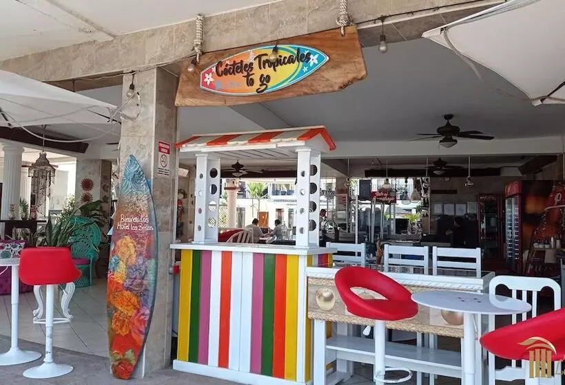 هتل Las Brisas