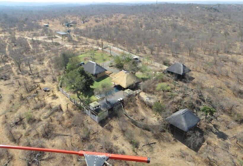 فندق Muweti Bush Lodge