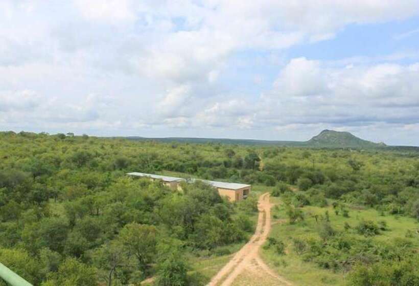فندق Muweti Bush Lodge