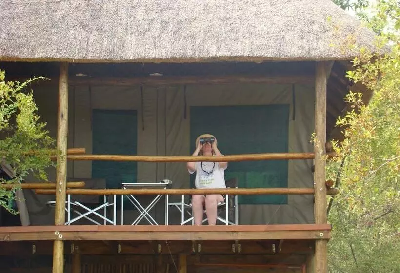 Hotelli Muweti Bush Lodge