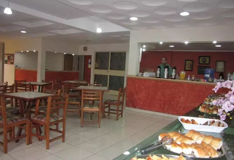 ホテル Pousada águas De Lindoia