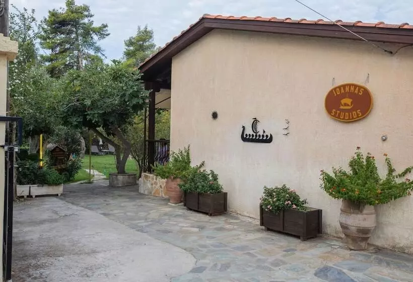 Joanna's Studios