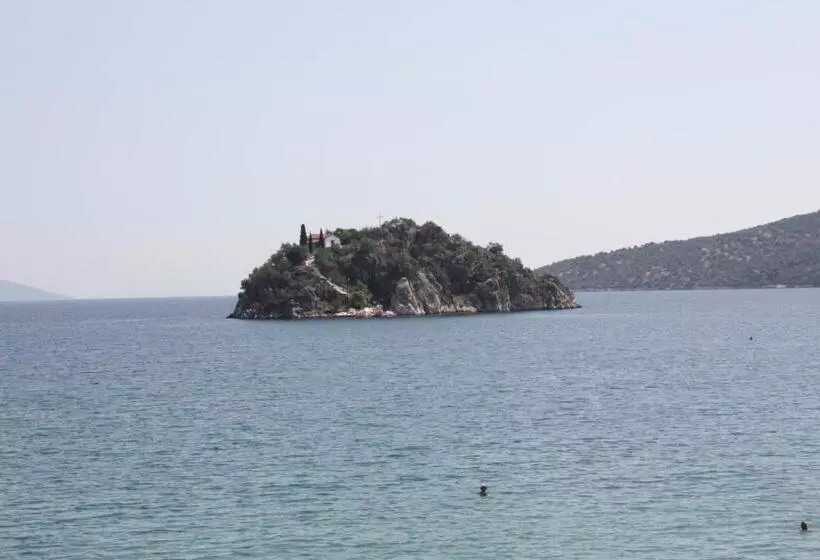 ペンション Poseidon Apartments