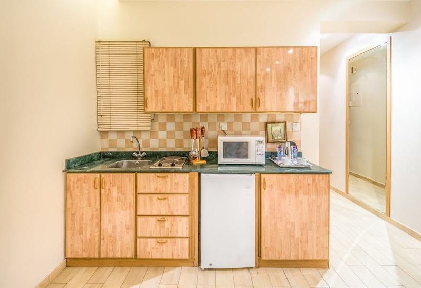 Al Muhaidb Al Malaz Al Jamiah