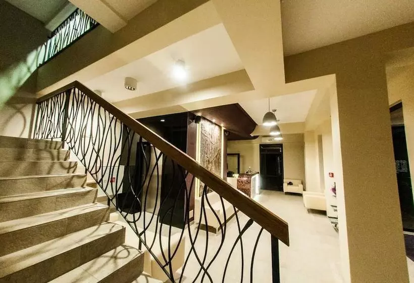 Hotelli Lawendowy Zdrój Medycyna I Spa