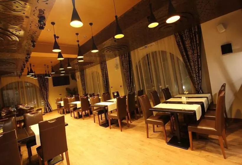 Hotelli Lawendowy Zdrój Medycyna I Spa