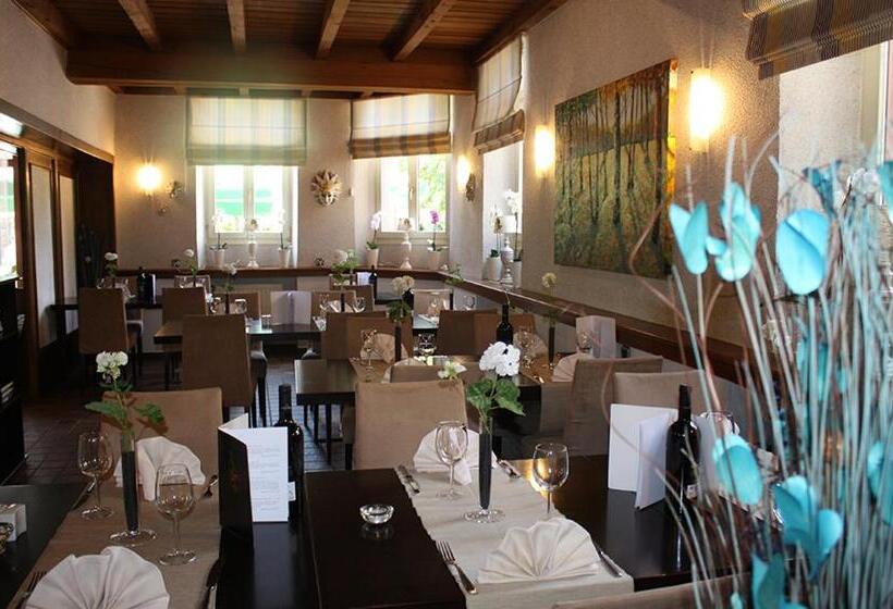 هتل Op Der Bleech