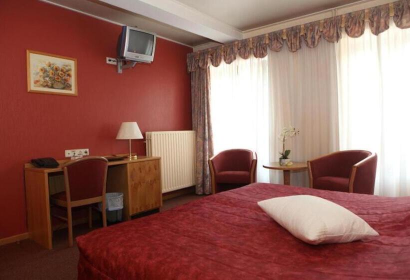 هتل Op Der Bleech