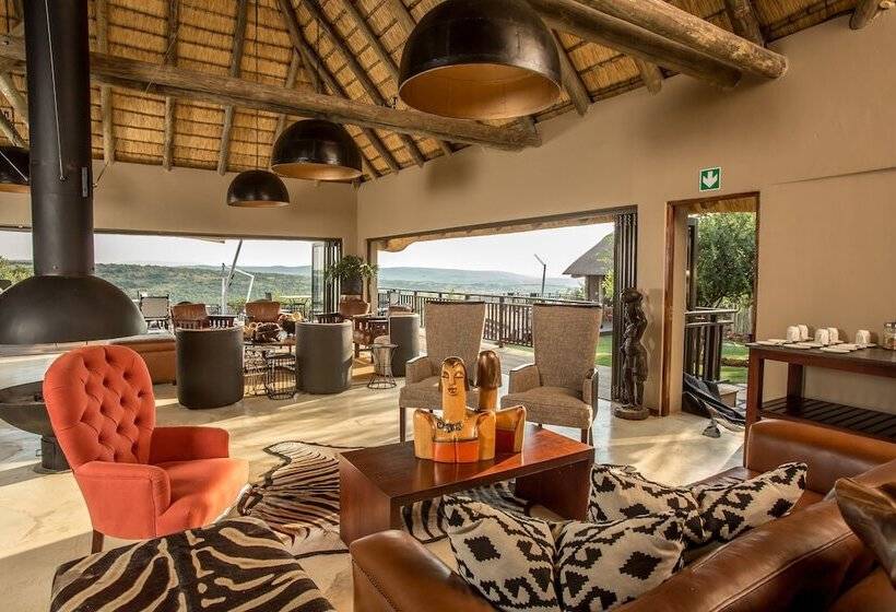 ホテル Umzolozolo Private Safari Lodge & Spa
