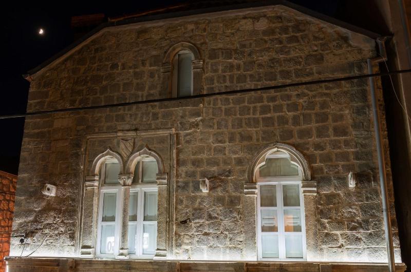 بنسيون Bed&breakfast Sorgo Palace