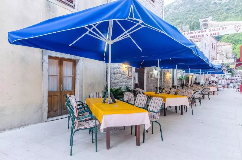 Majatalo Bed&breakfast Sorgo Palace