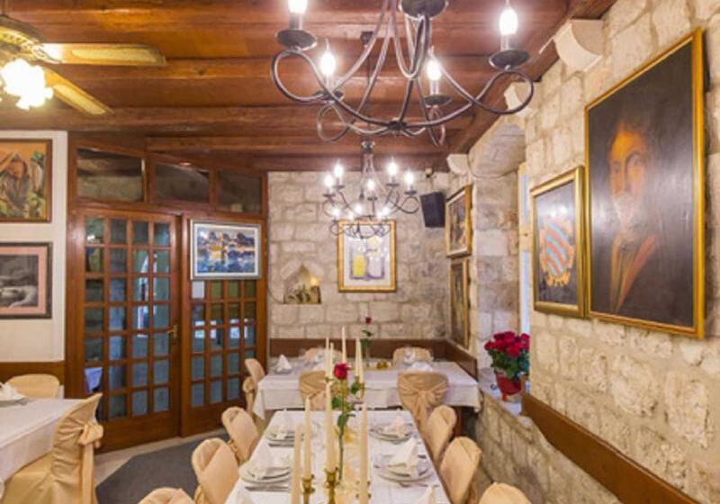 بنسيون Bed&breakfast Sorgo Palace