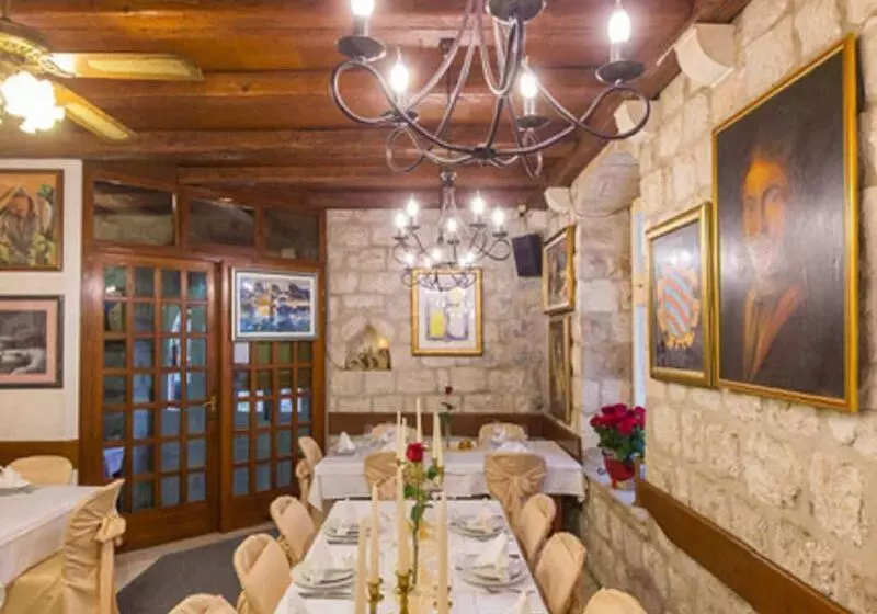 Majatalo Bed&breakfast Sorgo Palace