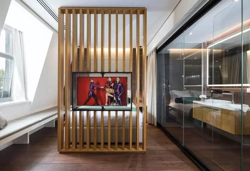 پانسیون Dominic Smart & Luxury Suites  Parliament