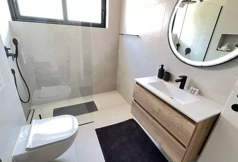 Majatalo Guesthouse čivljak