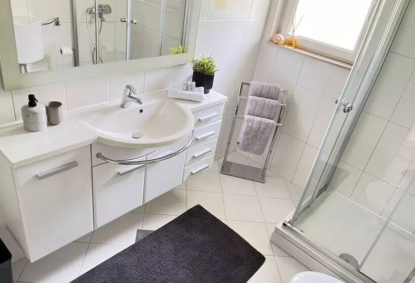 Majatalo Guesthouse čivljak